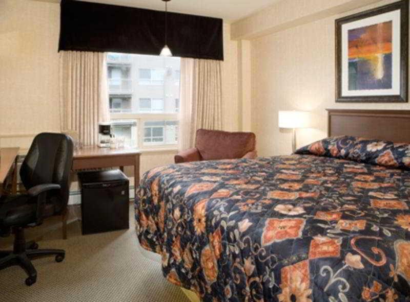 Sandman Hotel & Suites Regina Room photo